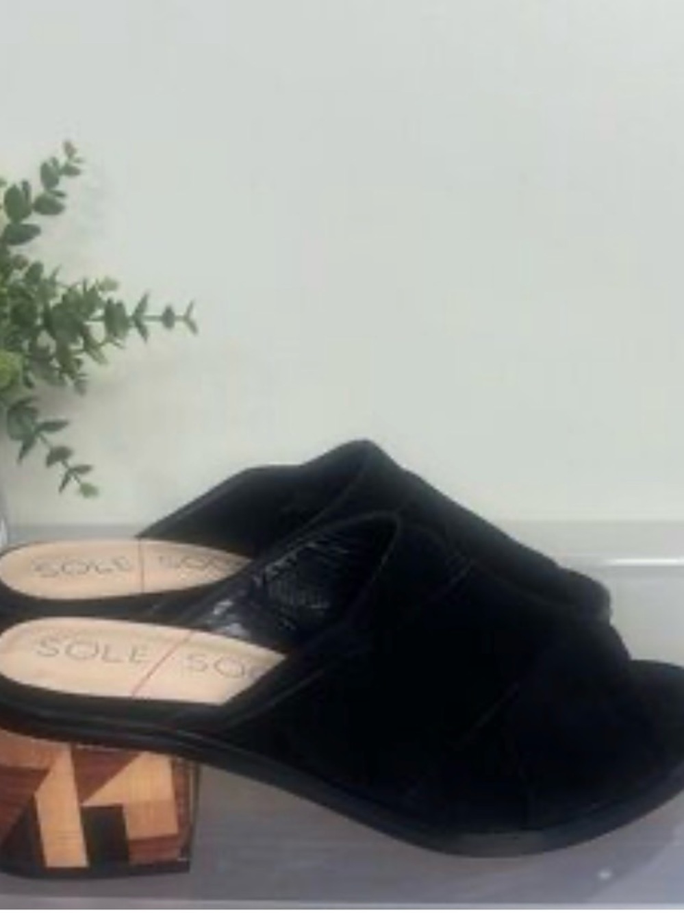 Sole Society Black Suede Block Heel Mule So Unique Sz 6.5 m